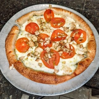 Pesto Chicken 16"