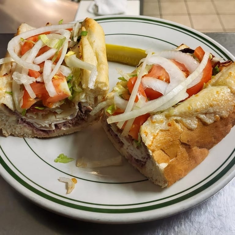 Buffalo Chicken Wrap: A Spicy Favorite