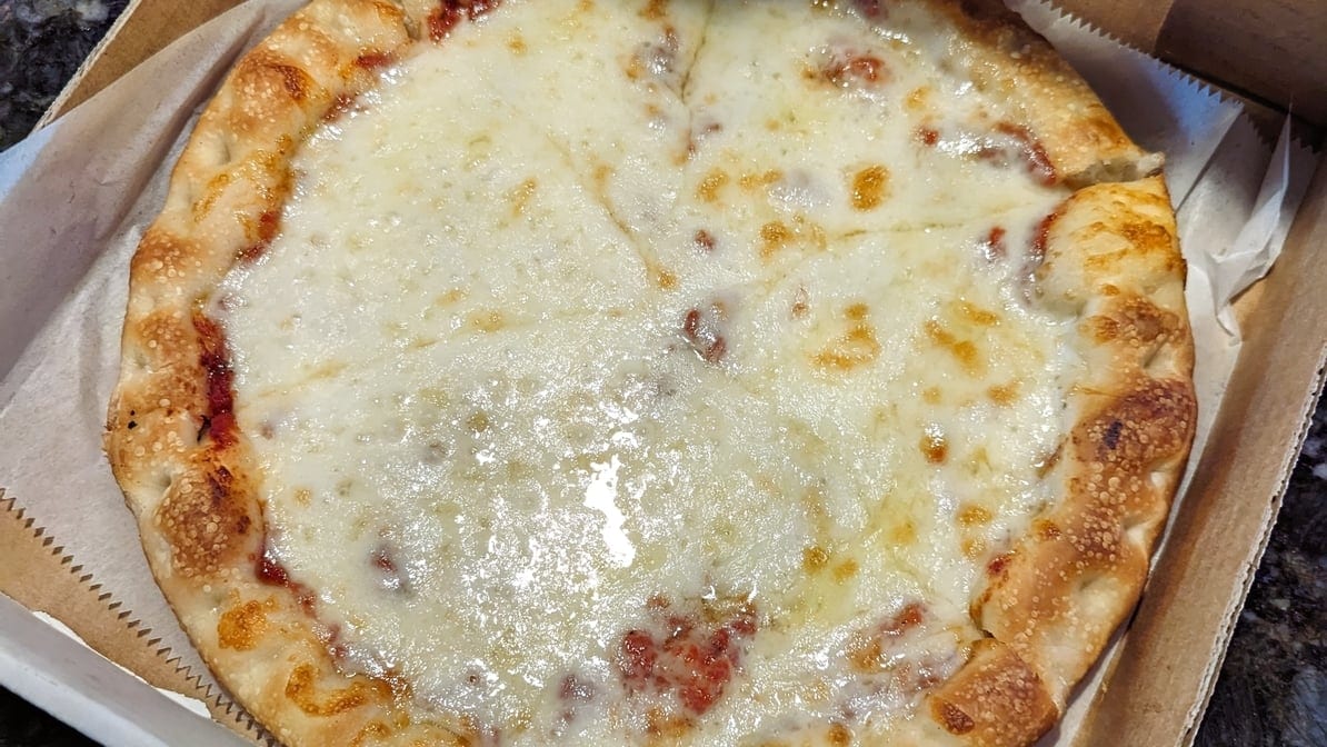 Traditional Pizza (Medium - 12").