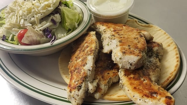 Chicken Gyro Platter.