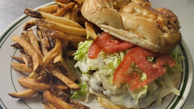 Yugo Burger.