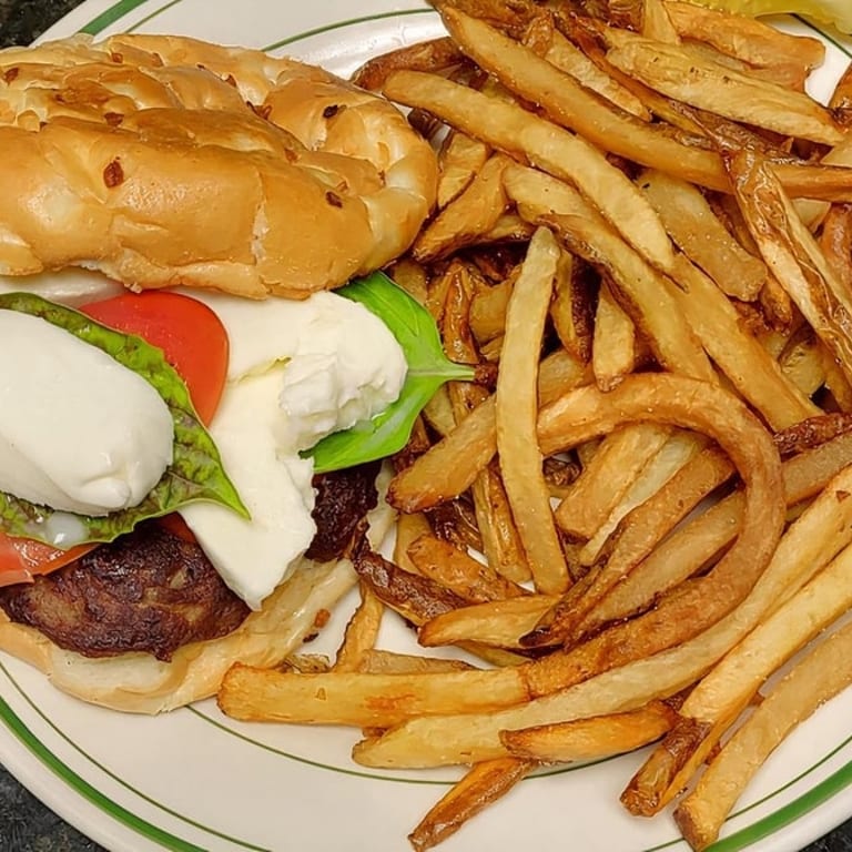 Delicious Fries: A Must-Try Side at Our Restaurant