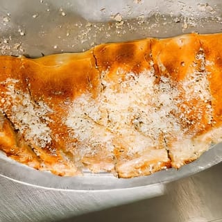 Stromboli (Small - 10")