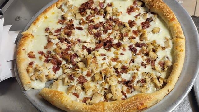 Bacon Chicken Ranch (Small - 10").
